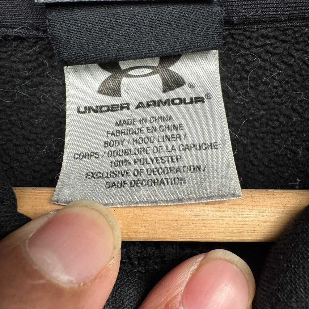 Under Armour Hoodie Men's M Black Pullover Fleece Hooded Sweatshirt Tree Logo - Picture 2 of 11